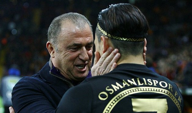 Süper Lig'in yıldızından çok konuşulacak Galatasaray paylaşımı