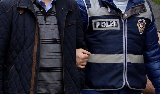FETÖ'nün ilaç kuryesi Kayseri'de yakalandı!