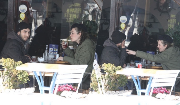 Demet Evgar hayranıyla yakalandı!