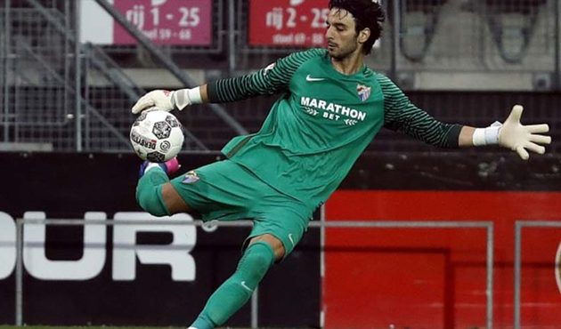 Türk futbolcuya son gün kazığı!
