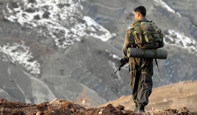 Teröristler Irak'tan güdümlü füze attı: Şehit ve yaralılar var...