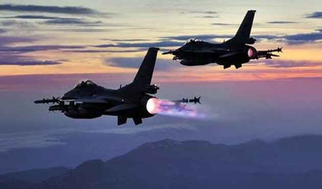 Türk jetleri Irak'ın kuzeyindeki terör kamplarını vurdu!