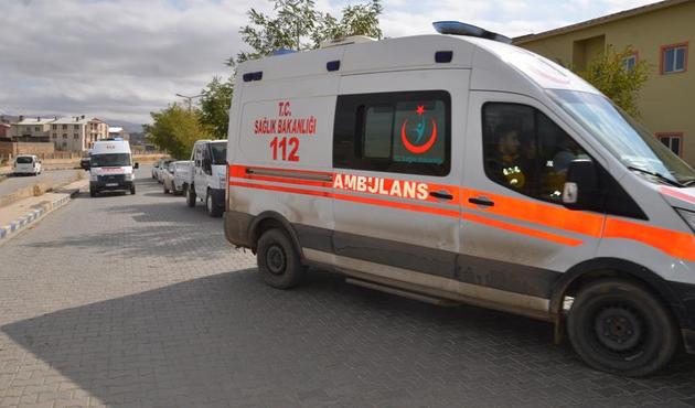 Bir acı haber de Hakkari'den! Yaralı asker şehit oldu...