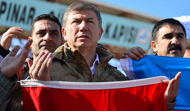 Tanju Çolak'tan Mehmetçik'e destek!