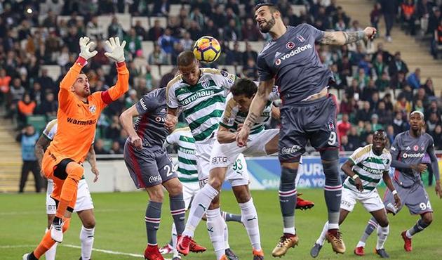 Beşiktaş 1 puanı son dakikada kurtardı!