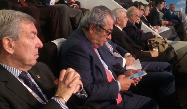 CHP kurultayında protokol krizi!