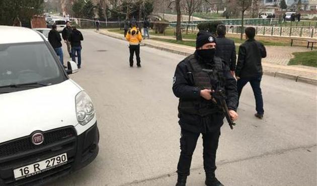 Bursa'da patlama! 1 polis yaralı