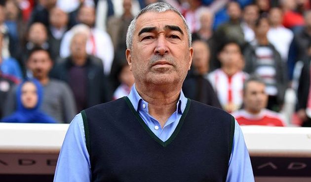 Samet Aybaba korkutan olaya müdahale etti...