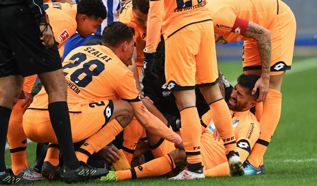 Kerem Demirbay'ın bileği döndü!