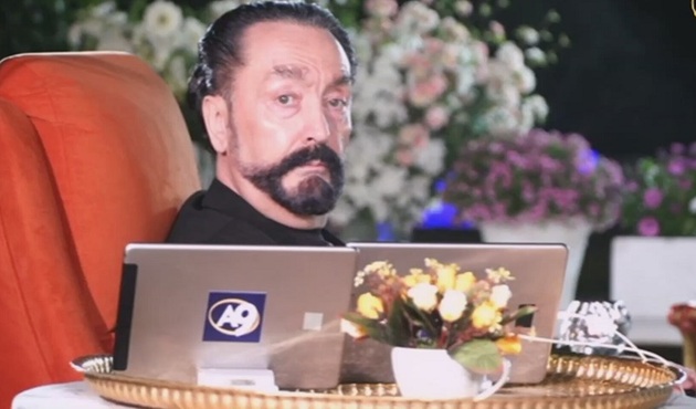 Diyanet çalışanlarından Adnan Oktar'a suç duyurusu!