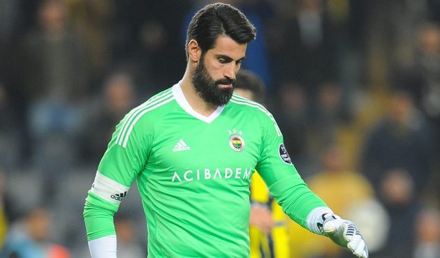 Volkan Demirel Nabil Dirar'a küfür etti!