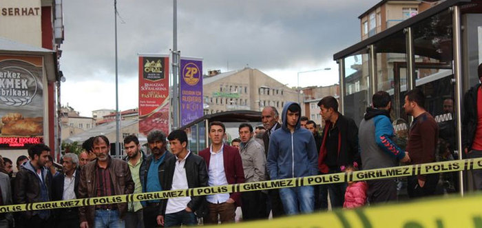 İftar önce pompalı tüfekli, döner bıçaklı kavga