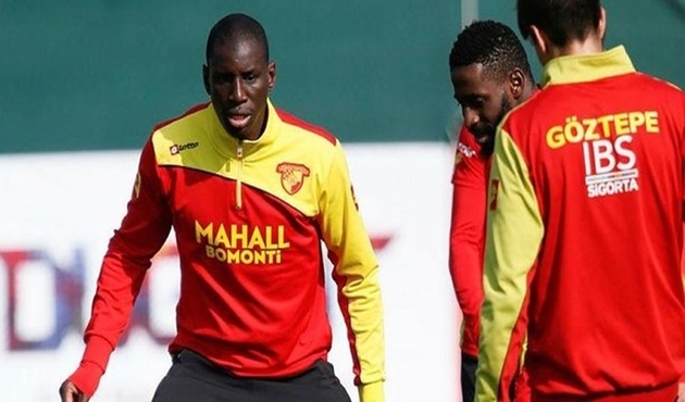 Demba Ba'dan Beşiktaş taraftarına mesaj!