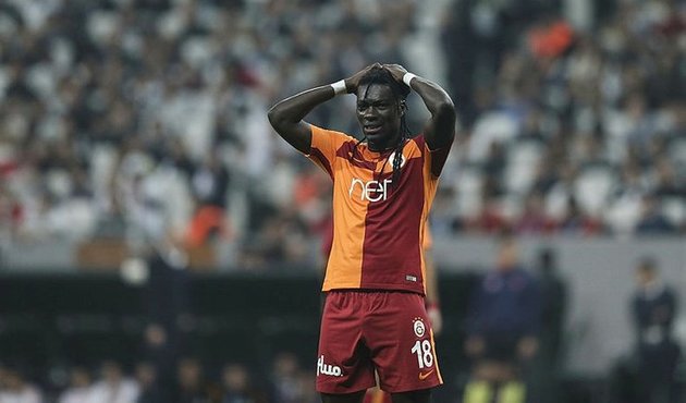 Bafetimbi Gomis Galatasaray'dan ayrılacak!