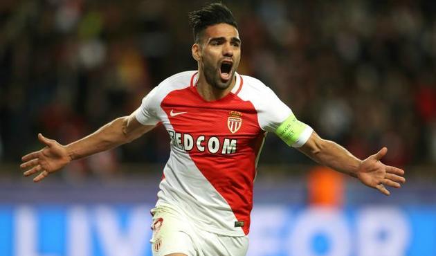 Falcao'dan Monaco'ya kötü haber...