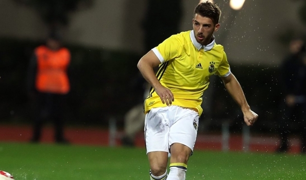 Fenerbahçe'nin yeni sol beki!