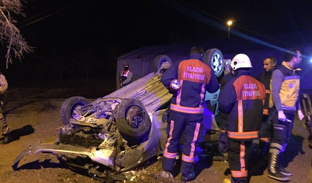 Görevli polislerin bulunduğu araç takla attı: 2 ölü, 2 yaralı...