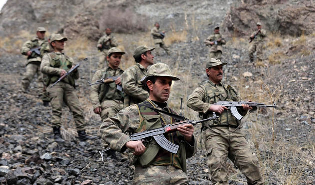 Tecrübeli korucular Afrin yolunda!