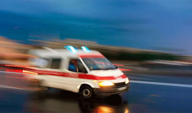 Hakkari'de polis aracı kaza yaptı! 1 şehit, 2 yaralı
