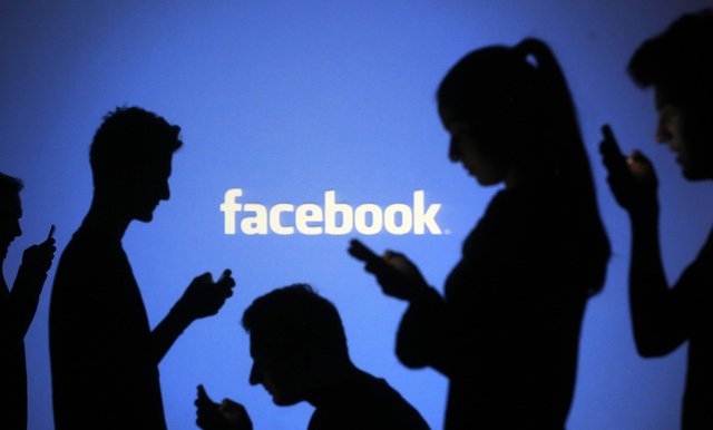 Facebook'tan son uyarı: Yüklemezseniz fotoğraflarınız silinecek