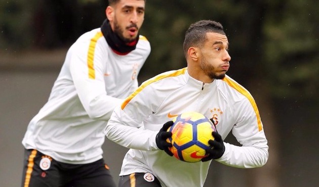 Galatasaray ile anlaştıktan sonra Beşiktaş'a gitmeye çalıştı!