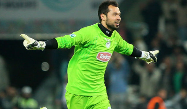Serkan Kırıntılı'dan rekor!