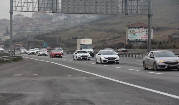 Araç sahiplerinden ünlü markayla ilgili "göçük" protestosu