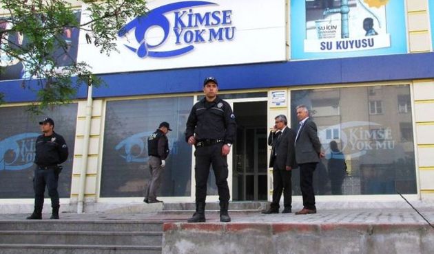 Kimse Yok mu Derneği çalışanlarına FETÖ fezlekesi!