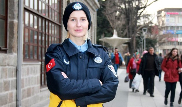 Ukraynalı Nadiia Trabzon'da zabıta oldu!
