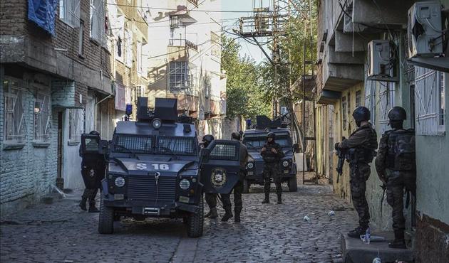 Tam 4 ilçe ve 177 köy ve mezrada sokağa çıkmak yasaklandı!