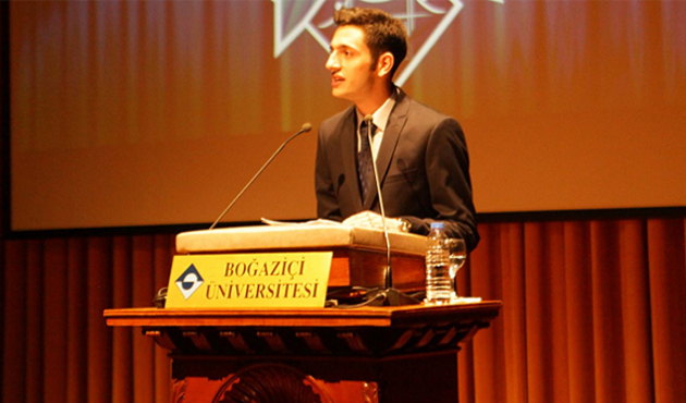 Boğaziçi Üniversitesi karıştı! 120 kişi istifasını verdi...