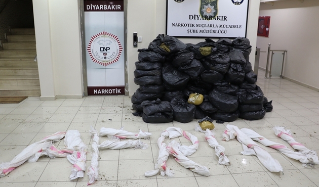 Diyarbakır'da uyuşturucu operasyonu!