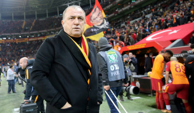 Galatasaray dünyaca ünlü yıldızın transferini bitirdi!