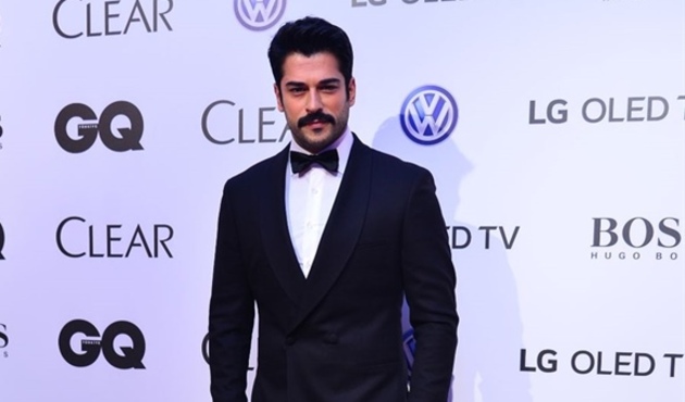 Burak Özçivit yalnızlığını anlattı!