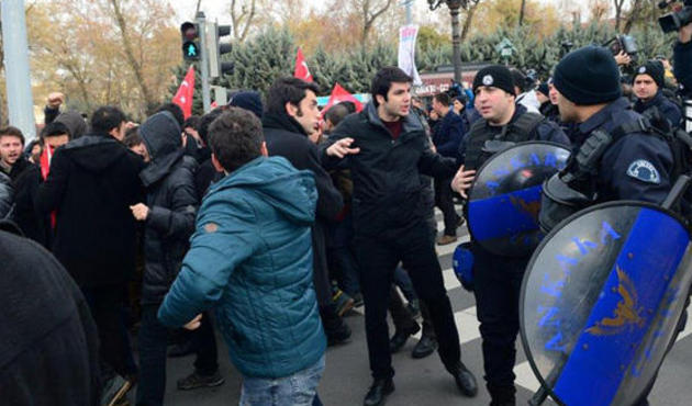 Ankara'da Tillerson protestosu!