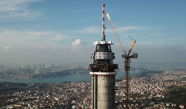 Dev anten Çamlıca'da yükselmeye başladı!