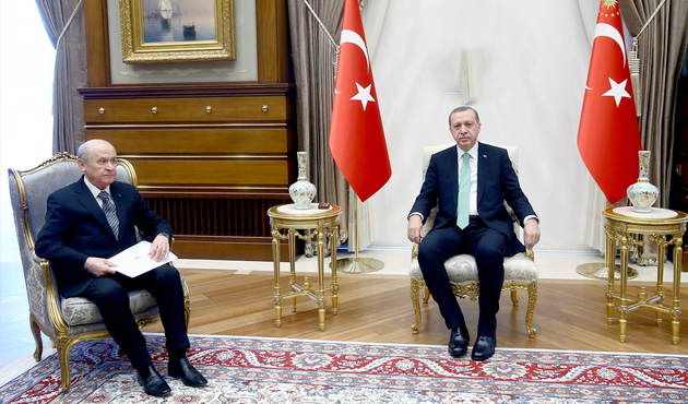 Cumhurbaşkanı Erdoğan, MHP lideri Bahçeli'yi ağırladı...