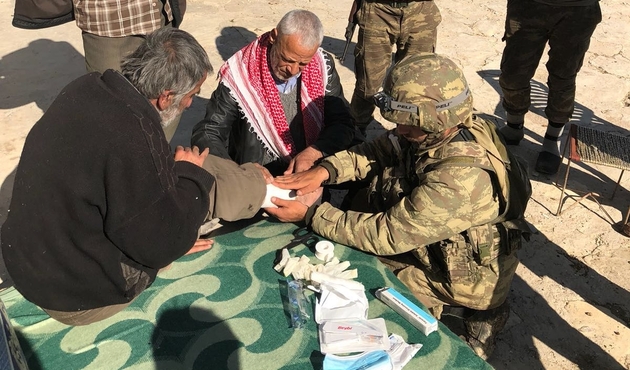 TSK Afrin'de yardım ve şifa dağıttı...