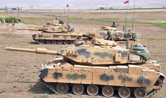 Afrin'de iki köy daha teröristlerden temizlendi...