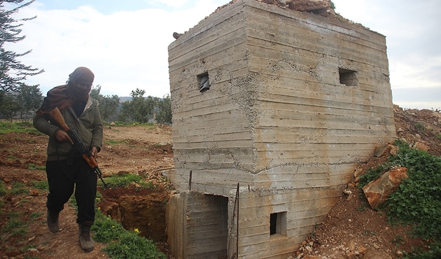 Afrin'de teröristlere ait yeni tüneller ortaya çıkartıldı...