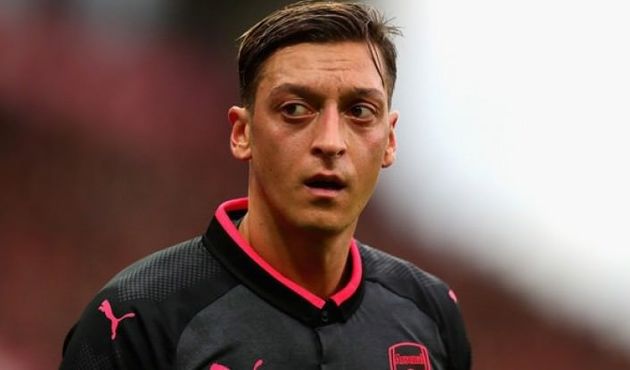 Arsenal taraftarından Mesut'a suçlama!