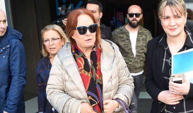 Müjde Ar'dan ilginç açıklama: İlk kez milli oluyorum!