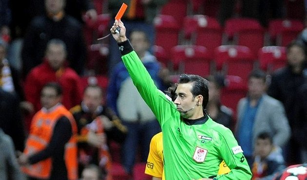Abdullah Yılmaz'a 4 ay hak mahrumiyeti!
