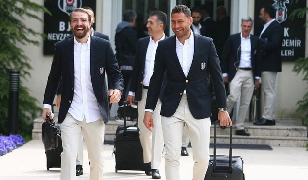 Beşiktaşlı futbolcular Lyon'u salladı!