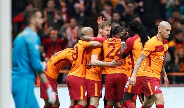 Galatasaray Bursaspor'a patladı!