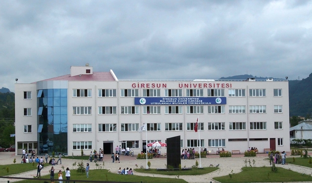 Nurettin Veren üniversitedeki FETÖ yapılanmasını yazdı!