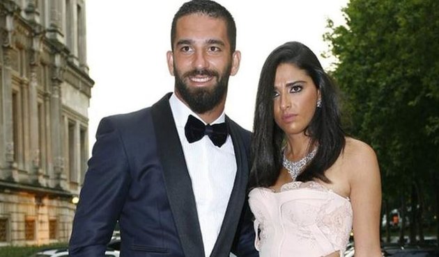 Arda Turan ve Aslıhan Doğan çiftinin nerede evleneceği belli oldu!