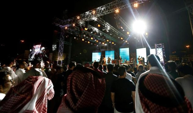 Suudi Arabistan'da değişim rüzgarları devam ediyor!