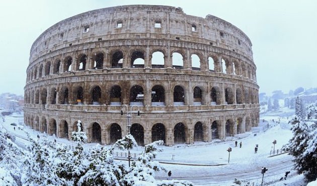 Roma'da kar paniği! Ordu göreve çağrıldı...