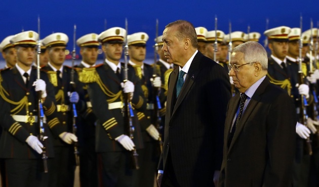 Cumhurbaşkanı Erdoğan Cezayir'de...